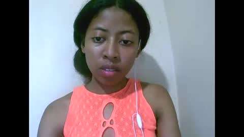 Snapshot of joliekah27 chatting on April 2026 06:49:02 PM joliekah27 online show from April 2026 06:49:02 PM