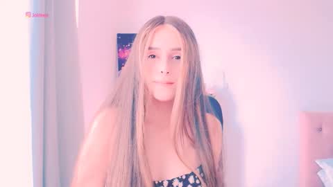 ArianaJoliiee online show from October 2025 06:17:01 PM