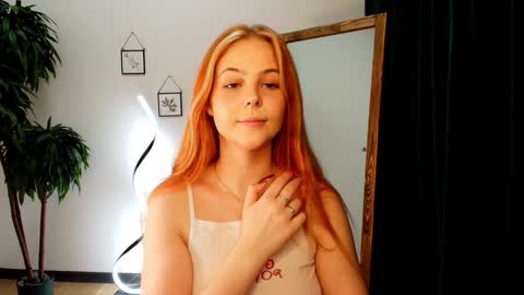 Polly  online show from January 2025 08:36:01 AM