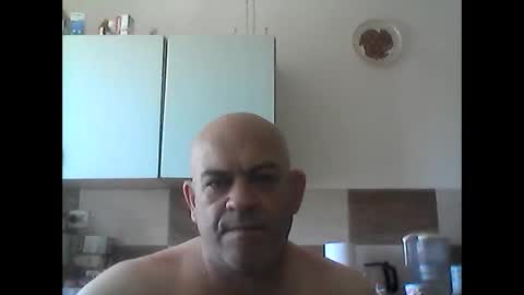 jolmasz30 online show from April 2026 09:51:02 AM