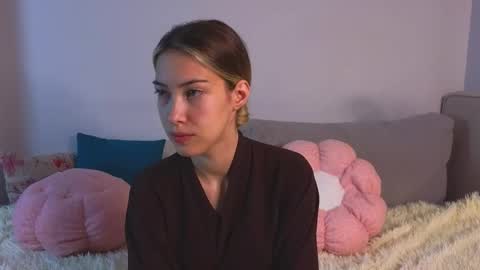 Viola online show from September 2025 11:03:01 AM