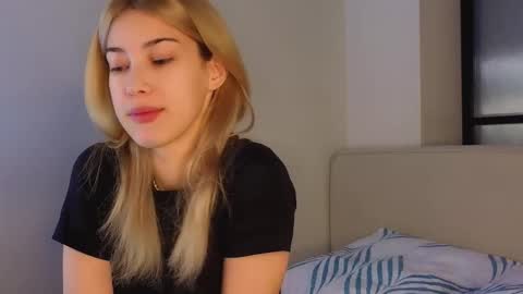 Viola online show from November 2025 11:21:02 AM