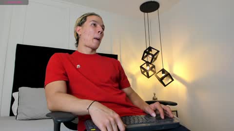 Jonathan Danielss  online show from January 2025 11:45:02 AM