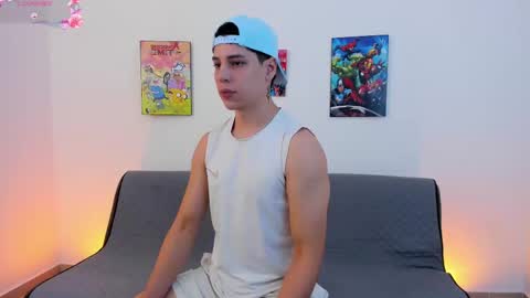 Instagram jonathanfit14 online show from October 2025 09:45:01 PM