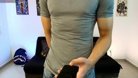 Snapshot of jonathanjoestar_ chatting on April 2026 09:04:01 PM Instagram jonathanfit14 online show from April 2026 09:04:01 PM