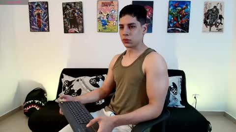 Snapshot of jonathanjoestar_ chatting on April 2026 11:17:02 PM Instagram jonathanfit14 online show from April 2026 11:17:02 PM