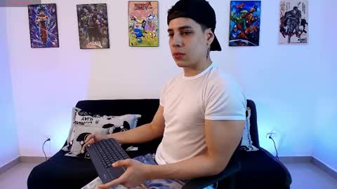 Snapshot of jonathanjoestar_ chatting on April 2026 01:41:01 AM Instagram jonathanfit14 online show from April 2026 01:41:01 AM