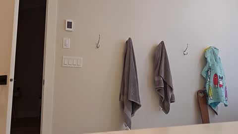 Snapshot of jonesy420xoo chatting on December 2024 09:51:01 PM jonesy420xoo online show from December 2024 09:51:01 PM