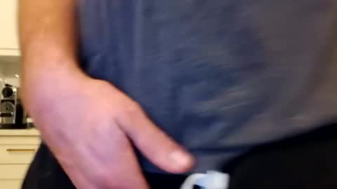 Snapshot of jonesy420xoo chatting on December 2024 04:06:01 AM jonesy420xoo online show from December 2024 04:06:01 AM