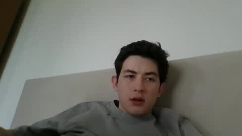 Snapshot of jonhy_merlin chatting on May 2026 01:41:01 PM jonhy_merlin online show from May 2026 01:41:01 PM