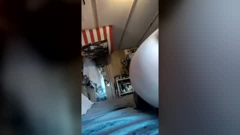 jonnyhollyw00d online show from July 2026 10:40:01 AM