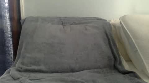 jonsmithx3x online show from February 2025 03:31:02 PM