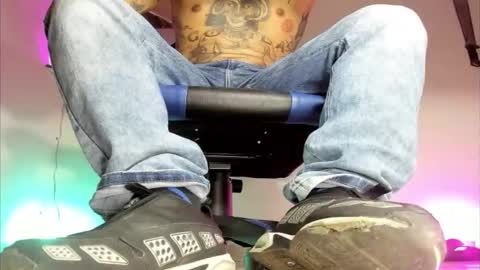 jordan33blake online show from November 2025 01:06:01 AM