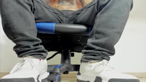 jordan33blake online show from February 2026 02:21:02 AM