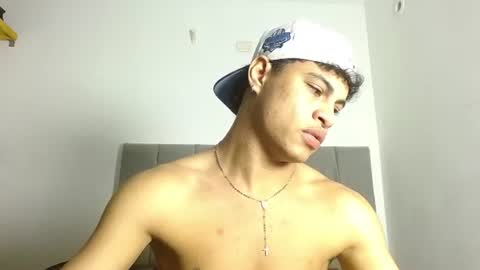 Snapshot of jose_and_daniel chatting on June 2026 05:23:02 AM JOSE AND DANIEL online show from June 2026 05:23:02 AM
