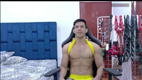 Snapshot of jose_rumbero91 chatting on April 2026 01:51:02 PM jose_rumbero91 online show from April 2026 01:51:02 PM