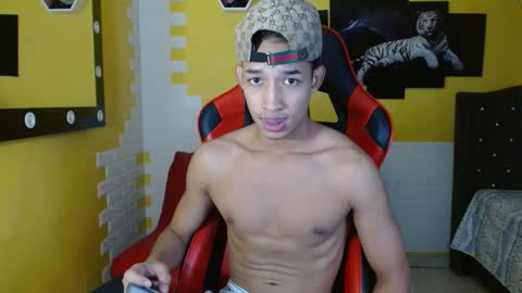 jose_sexycumm online show from October 2025 07:13:01 PM