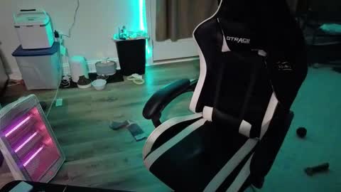 Josef online show from March 2026 08:26:33 AM