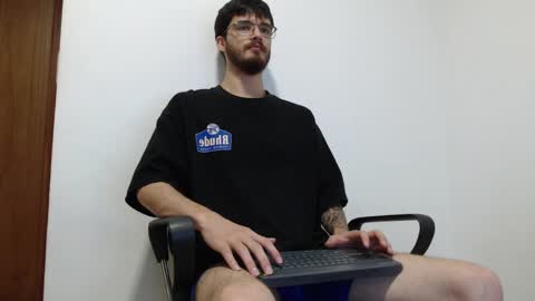 alejandro online show from April 2026 01:25:01 AM