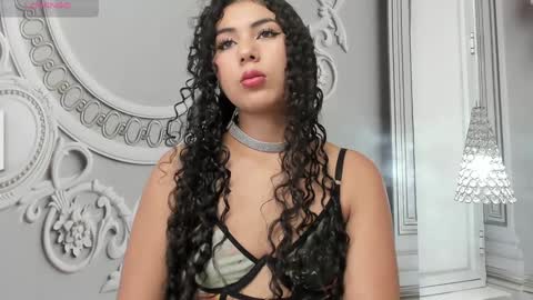 Snapshot of joselyn_sexy_ chatting on January 2025 06:54:02 PM Katalina online show from January 2025 06:54:02 PM