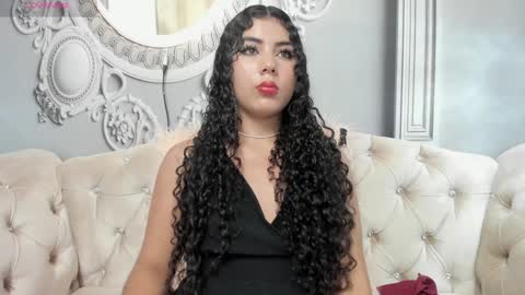 Snapshot of joselyn_sexy_ chatting on February 2025 10:43:01 PM Katalina online show from February 2025 10:43:01 PM