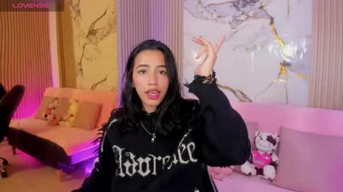 Joselyn  online show from June 2026 12:52:02 PM