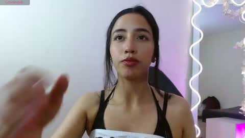 Snapshot of joselyn_tay chatting on June 2026 04:20:01 AM Joselyn online show from June 2026 04:20:01 AM