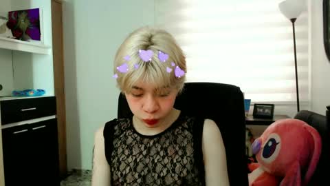 joseon_cute online show from June 2026 05:04:02 PM