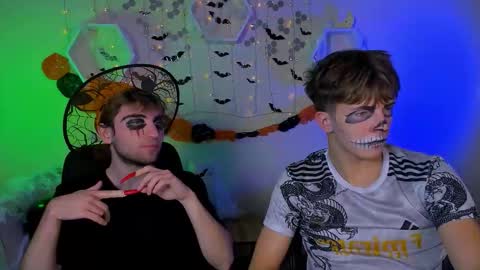 joseph_bear_ online show from October 2025 07:12:01 PM