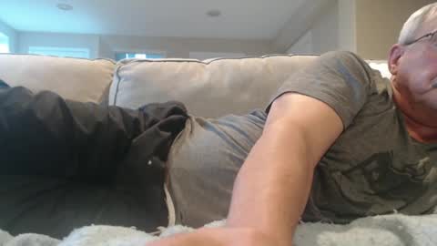 josephgr2021 online show from January 2025 11:32:01 PM