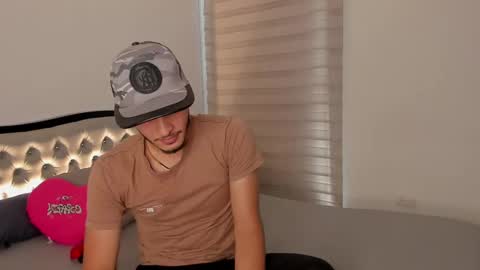 Dilany Josh online show from February 2025 02:06:02 PM