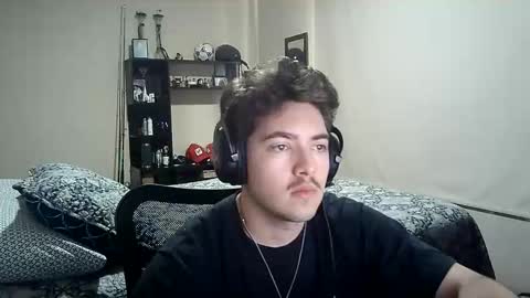 Josh online show from November 2025 06:41:02 PM