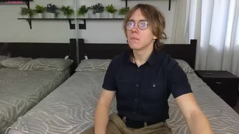 Alex online show from February 2026 07:54:02 AM