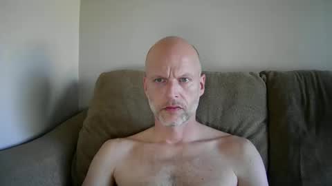 joshking2017 online show from March 2025 08:07:02 PM