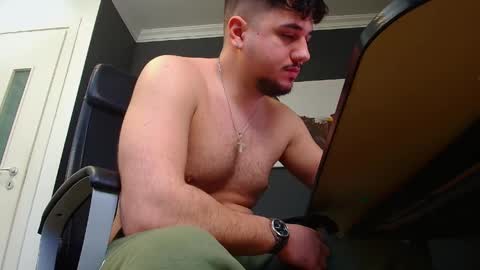 Snapshot of joshknights chatting on January 2025 09:33:02 AM JoshKnight online show from January 2025 09:33:02 AM