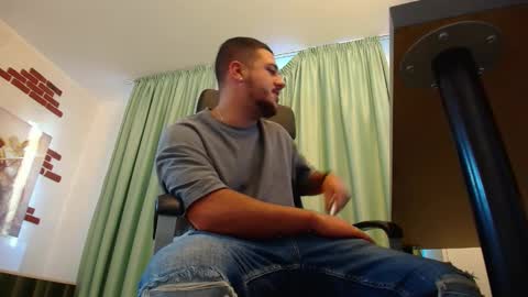 Snapshot of joshknights chatting on September 2025 04:57:01 AM JoshKnight online show from September 2025 04:57:01 AM