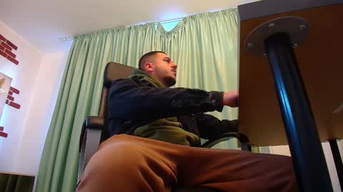 Snapshot of joshknights chatting on September 2025 05:46:01 AM JoshKnight online show from September 2025 05:46:01 AM