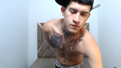 josue_linares online show from February 2026 08:11:02 AM