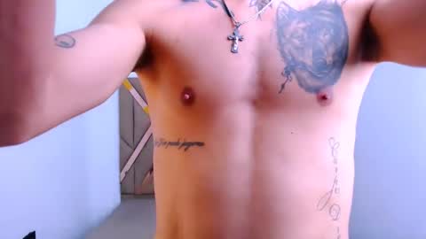 josue_linares online show from February 2026 12:14:01 PM