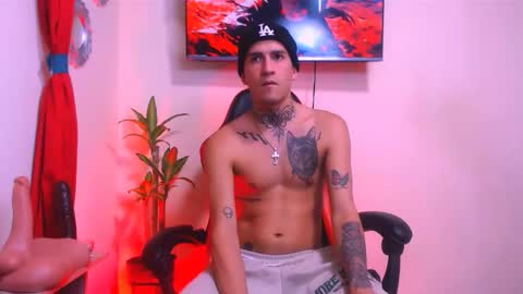 Snapshot of josue_linares chatting on May 2026 07:03:01 AM josue_linares online show from May 2026 07:03:01 AM