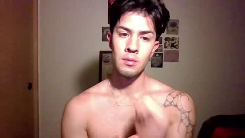 jotarojas1 online show from January 2025 04:44:01 AM