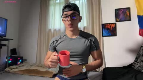 Im Jouliano online show from January 2026 10:15:01 PM