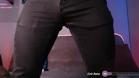 Snapshot of joy_lopezfit chatting on January 2026 07:49:02 PM JOYLOPEZFIT online show from January 2026 07:49:02 PM