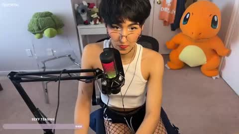 Jackie Joy online show from December 2025 05:06:02 PM