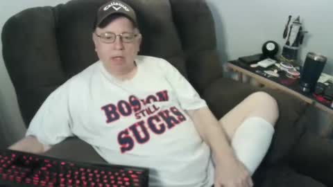 jpmel99 online show from September 2025 10:04:01 PM