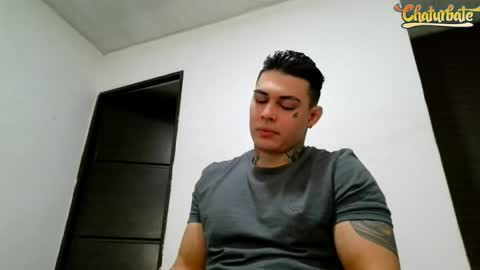 Snapshot of jq401055 chatting on May 2026 02:11:01 PM Jaxxx67 online show from May 2026 02:11:01 PM