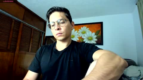 Snapshot of jriizh chatting on May 2026 03:55:02 AM Cristian- tellme Criis online show from May 2026 03:55:02 AM
