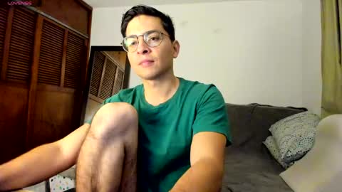 Snapshot of jriizh chatting on May 2026 03:45:01 AM Cristian- tellme Criis online show from May 2026 03:45:01 AM
