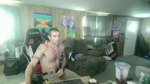 jrizzle1111 online show from October 2025 01:21:02 PM