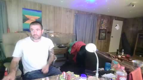 jrizzle1111 online show from February 2026 11:51:01 AM